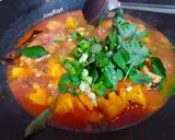 Foto langkah ke 4 dari resep Pindang Pegagan Ikan Tenggiri.