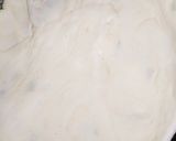 A picture of step 4 of Potato kulcha/naan.