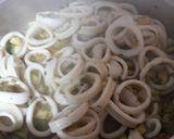 Foto del paso 3 de la receta: Spaghetti con salsa de calamar