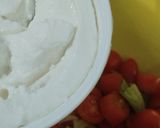 Foto del paso 2 de la receta: 🥗Ensalada de garbanzos, requesón y atún 🧀