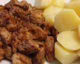 Foto del paso 6 de la receta: Lomo encebollado con cachelos