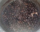 A picture of step 2 of Spicy Black Chickpeas.
