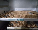Foto langkah ke 4 dari resep 244.Kacang Bawang Oven.