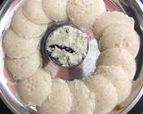 A picture of step 3 of Falhari idli.