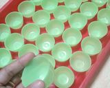 Foto langkah ke 1 dari resep Egg Jelly / jeli telur ceplok.