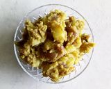 A picture of step 7 of Masala potato fry.