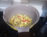 Foto langkah ke 2 dari resep Sayur Bening Kelor.