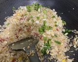 Foto langkah ke 5 dari resep Nasi Goreng Hotel.