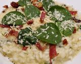 Rizottó dél-tiroli speck sonkával, friss spenóttal, és Gorgonzola sajttal recept fázis 7 fotója