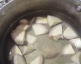 A picture of step 2 of Avocado tea.