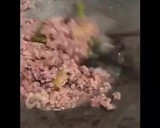Foto langkah ke 1 dari resep Martabak telor isi daging kari.