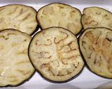 A picture of step 2 of Pesto parmigiana.