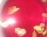 A picture of step 3 of Rose Mint popsicle.