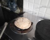 A picture of step 6 of Chapati.
