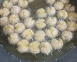 Foto langkah ke 7 dari resep Onde-onde ketawa mini.
