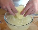 A picture of step 1 of Pommes Anna.