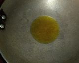 A picture of step 1 of Red sauce pasta.
