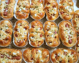 Foto langkah ke 8 dari resep Roti Sosis Sapi Empuk sampai 3 hari,kesukaan kita ;) - Sausage hotdog bun.