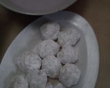 Foto langkah ke 3 dari resep Mochi Tanpa Tepung Ketan.