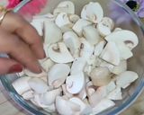 A picture of step 1 of Mashroom matar ki sabji.