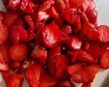 A picture of step 2 of Strawberry Pancakes.