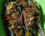 Foto langkah ke 2 dari resep Ongseng pindang tongkol.