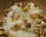 Foto del paso 6 de la receta: Arroz basmati con setas cardo