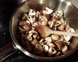 Une image de l'étape 2 de Risotto aux champignons.