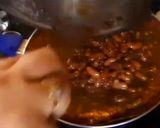 A picture of step 3 of Dal Makhani.