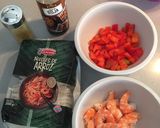 Foto del paso 1 de la receta: Noodles con langostinos al estilo asiático