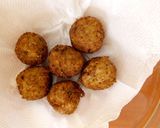 A picture of step 7 of Chibundiro Rice Balls.