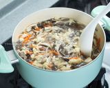 A picture of step 11 of Hot and Sour Soup.