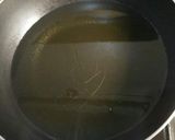 A picture of step 5 of Orange Chicken🍊🍗🍛.