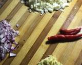 Spring rolls and a garlic dip recipe step 5 photo