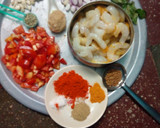 செட்டிநாட்டு இறால் வறுவல் (Chettinadu iraal varuval recipe in tamil) ரெசிபி ஸ்டேப் 1 புகைப்படம்