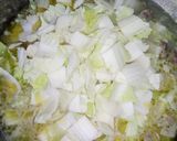Foto langkah ke 5 dari resep Sup Sawi Putih Tahu Putih.