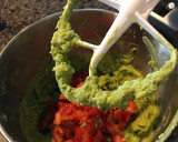 A picture of step 3 of Guacamole.