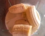 Foto del paso 2 de la receta: Licuado de banana s/azúcar 🍌