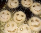 A picture of step 3 of Potato Smilies.