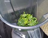 A picture of step 2 of Powerful Shakes for healthy families.