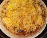 A picture of step 4 of Taco Pizza.