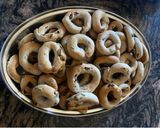 Foto del passaggio 5 della ricetta Ciambelline al mosto | mostaccioli