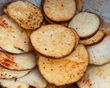 A picture of step 4 of Homemade sweet potato chips | Air fryer.