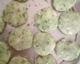 A picture of step 7 of Vada pav.