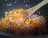 Foto del paso 3 de la receta: Risotto de Auyama y Tocineta