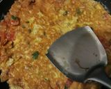 Foto langkah ke 4 dari resep Omelet mie instant.