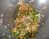 A picture of step 1 of Methi bhindi ki sabji.