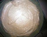 Foto langkah ke 3 dari resep Marmer cake 3telur takaran gelas.