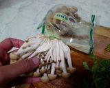 菇菇筍絲鹹粥的食譜步驟6照片