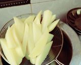 A picture of step 2 of Potato wedges.
